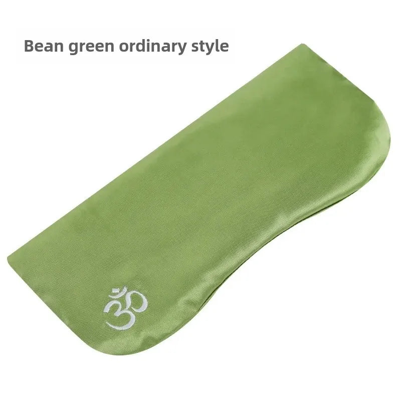 Yoga Eye Pillow for Pressure Relief and Moisturizing, Lavender and Buckwheat Hull Eye Mask for Dark Circle Reduction, Ayurvedic Restorative Tool